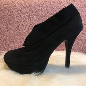 Black Bootie Pumps